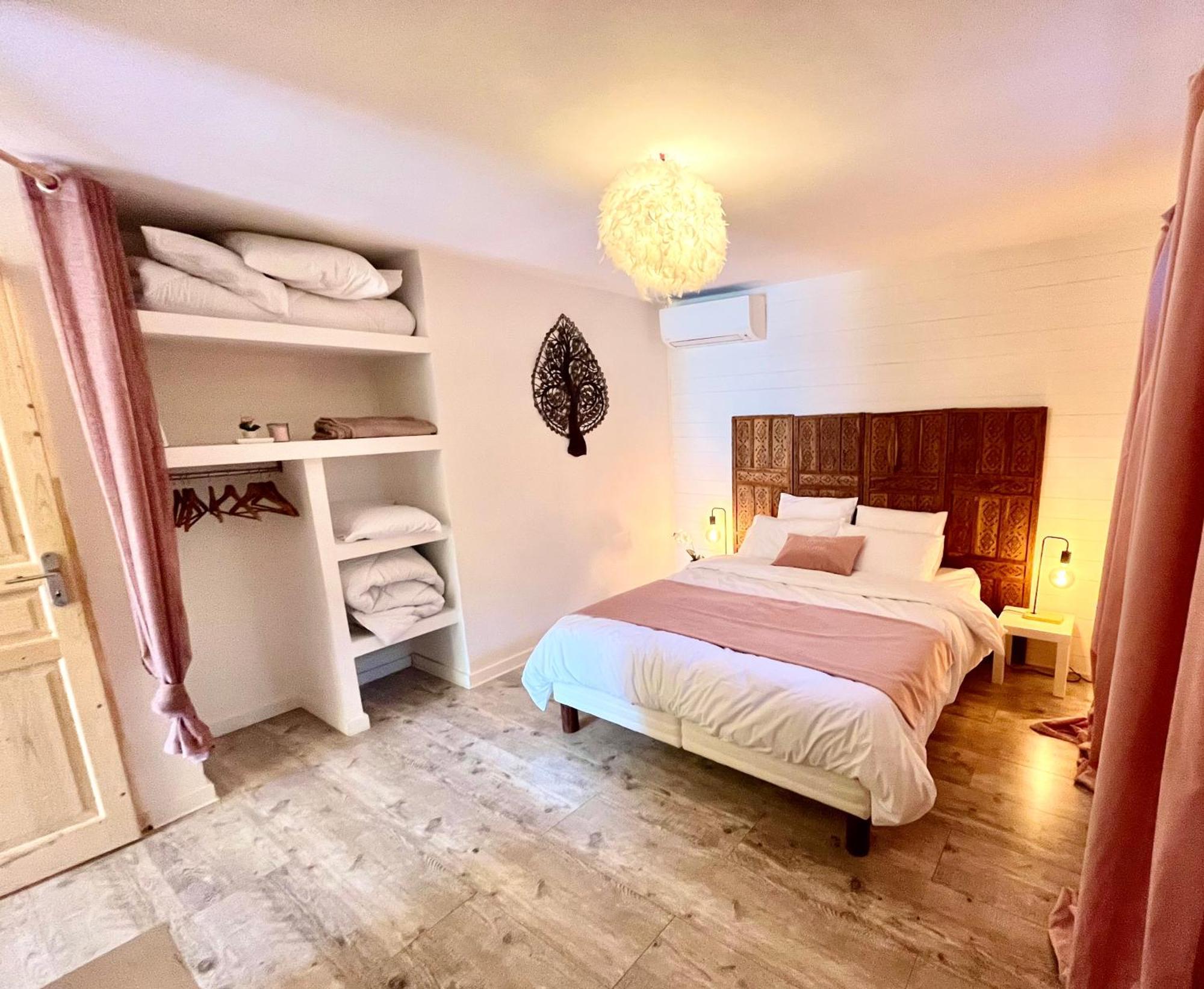 Domaine Colibri En Provence Hotell Pujaut Eksteriør bilde
