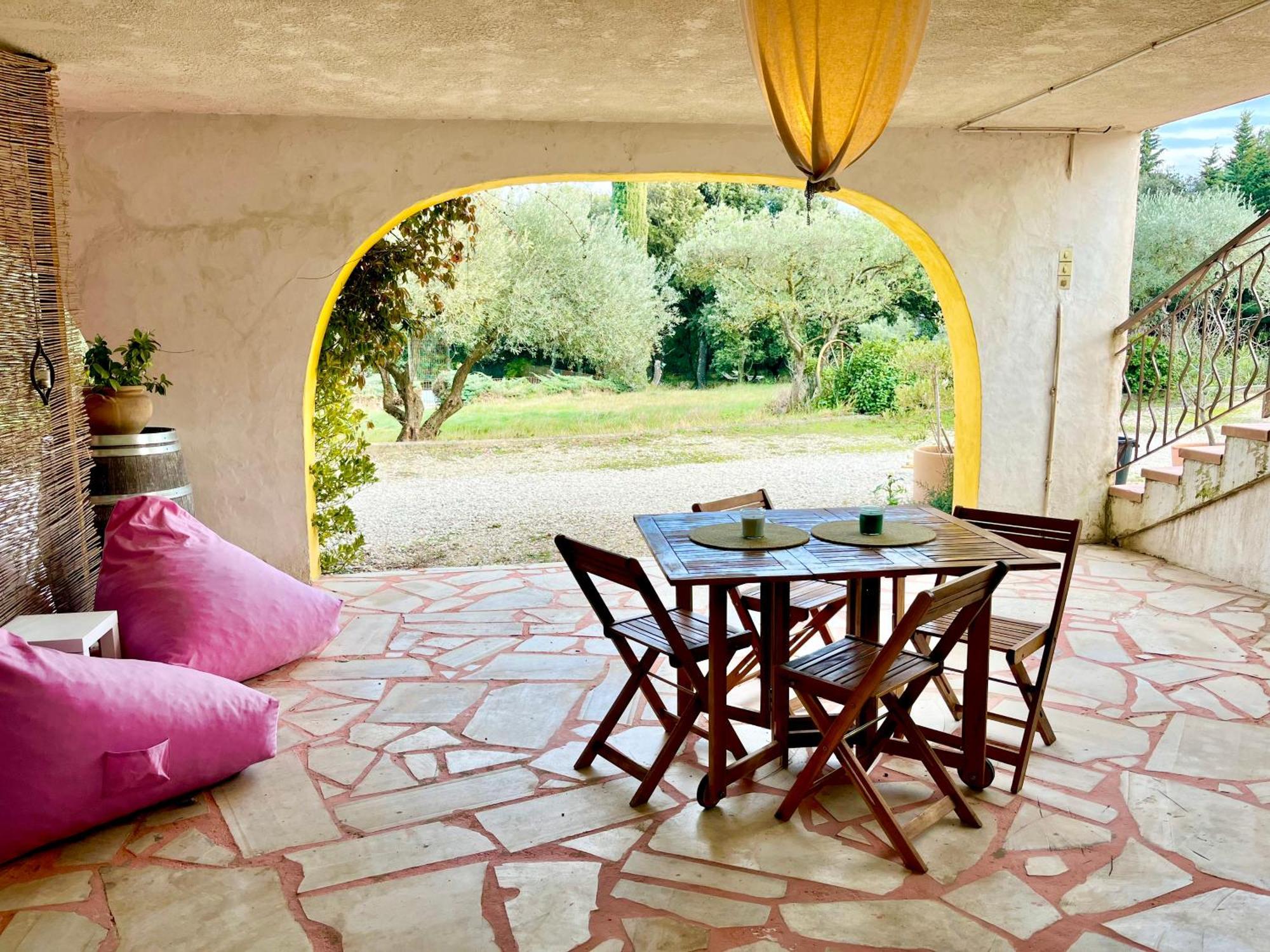 Domaine Colibri En Provence Hotell Pujaut Eksteriør bilde