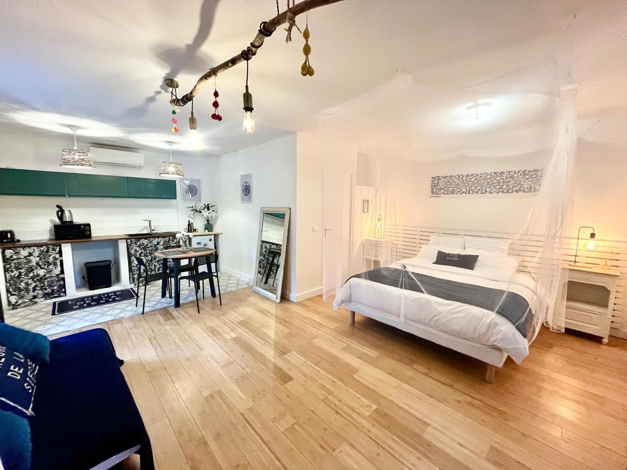 Domaine Colibri En Provence Hotell Pujaut Eksteriør bilde